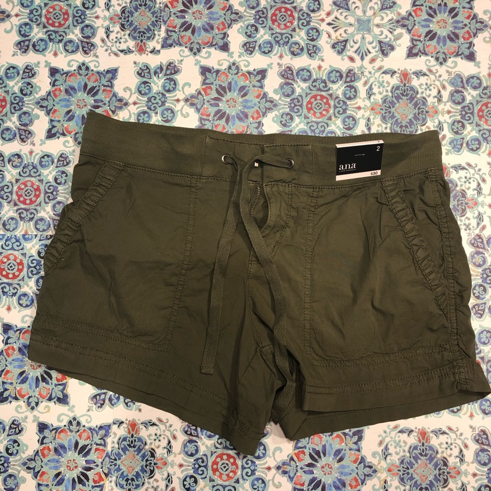 Ana Size 2 Green Army Shorts